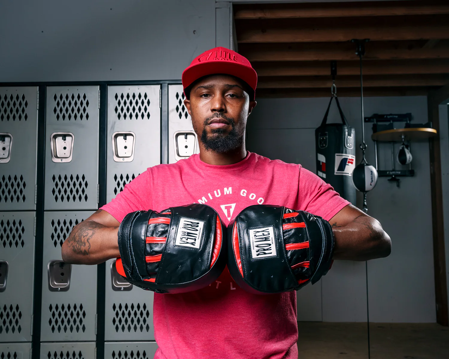 Pro Mex Pantera Curved Punch Mitts 3.0 - Image 2