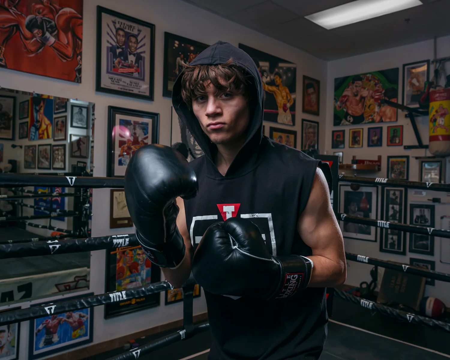 TITLE Boxing Old School Leather Bag Boxing Gloves 2.0 - Image 9