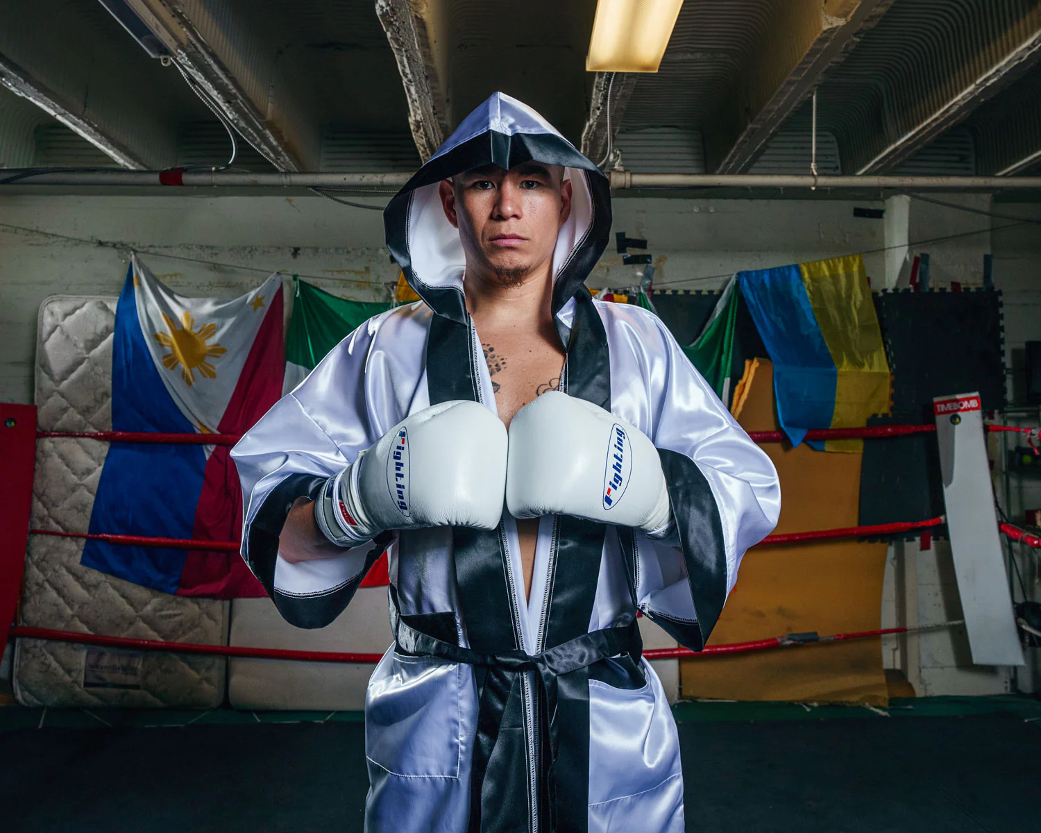 TITLE Boxing Pro Full Length Robe 3.0 - Image 5