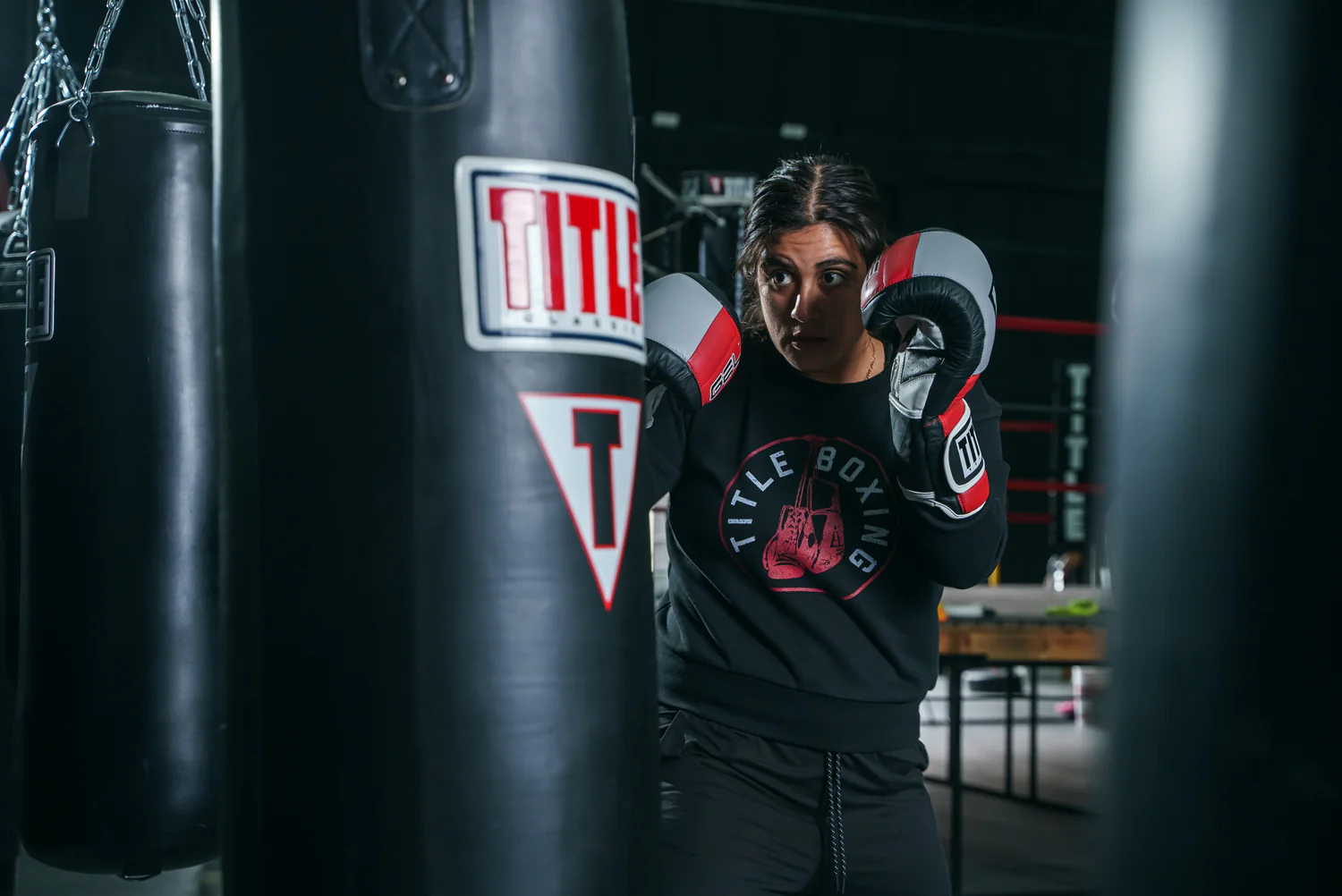 TITLE Boxing Women's Signal Crewneck Sweatshirt - Image 5