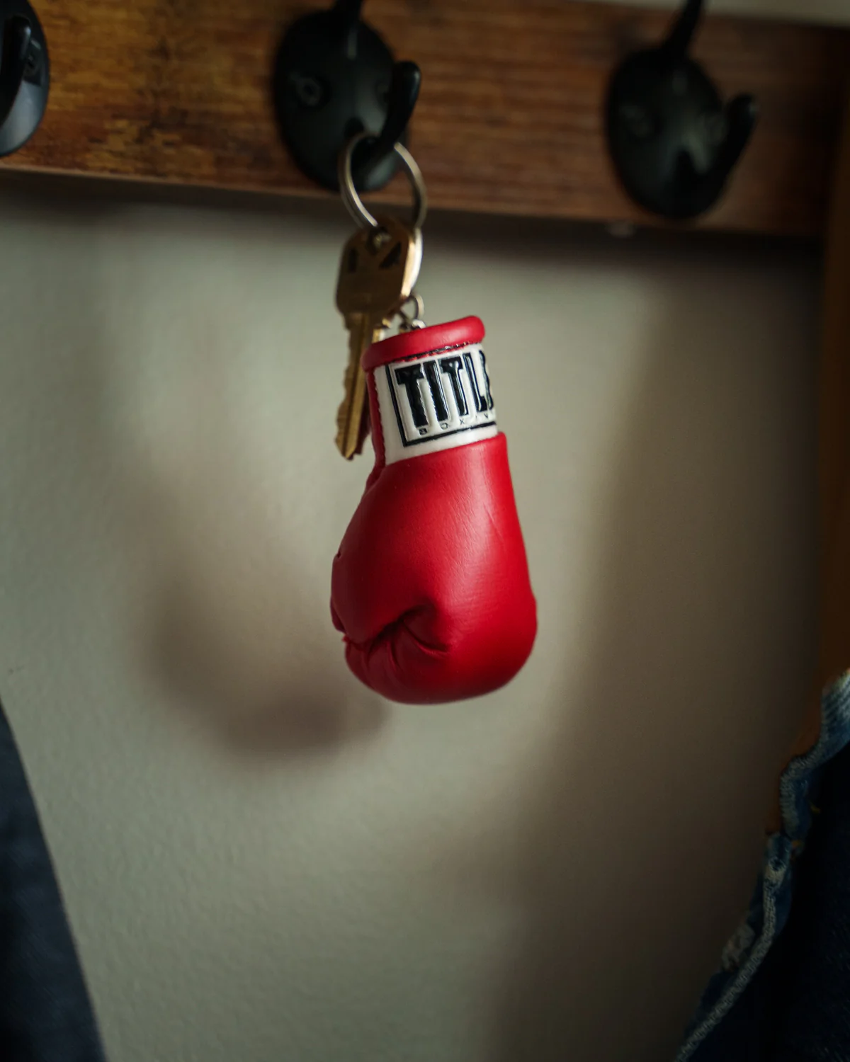TITLE Boxing Excel Glove Keyring - Image 8