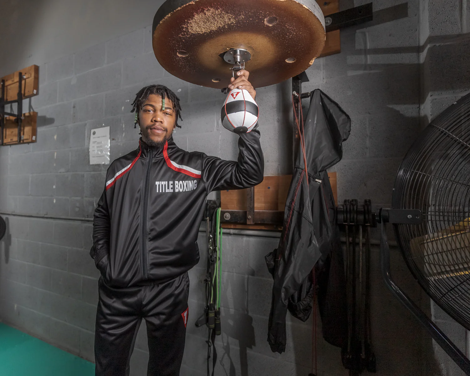 TITLE Boxing Lightning Fast Speed Bag - Image 2